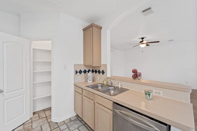 1608 Courtney LN, Cedar Park, TX 78613