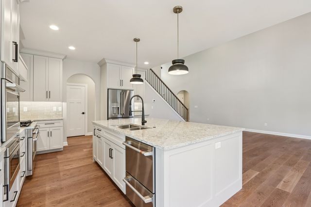 39W910 Catlin Square, Geneva, IL 60134