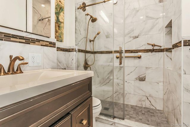 317 95th Street, Brooklyn, NY 11209