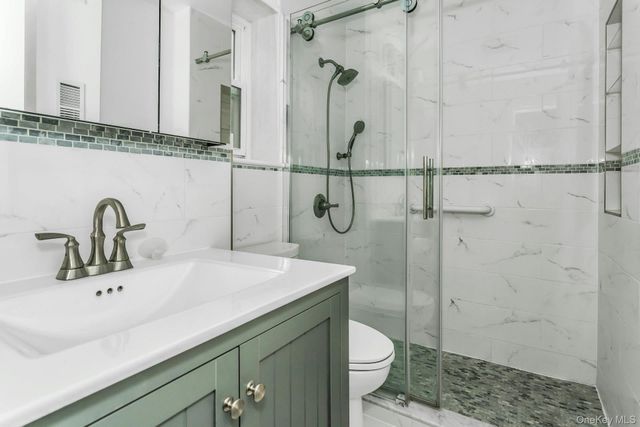 317 95th Street, Brooklyn, NY 11209