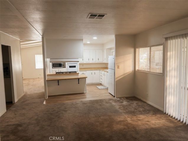 680 Camino Real, Hemet, CA 92543