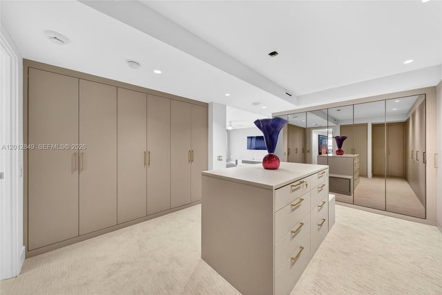1 Grove Isle Dr A1809, Miami, FL 33133