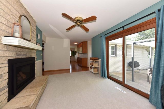 5405 N Shasta DRIVE, Glendale, WI 53209