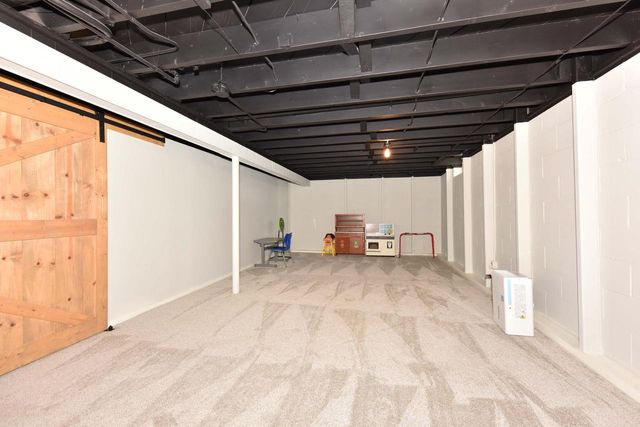 5405 N Shasta DRIVE, Glendale, WI 53209
