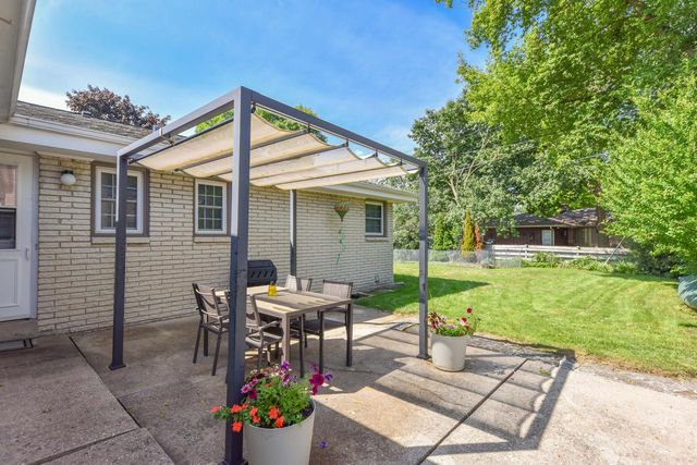 5405 N Shasta DRIVE, Glendale, WI 53209