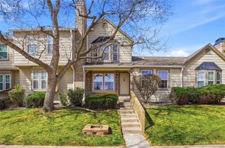 9624 W Chatfield Avenue E, Littleton, CO 80128