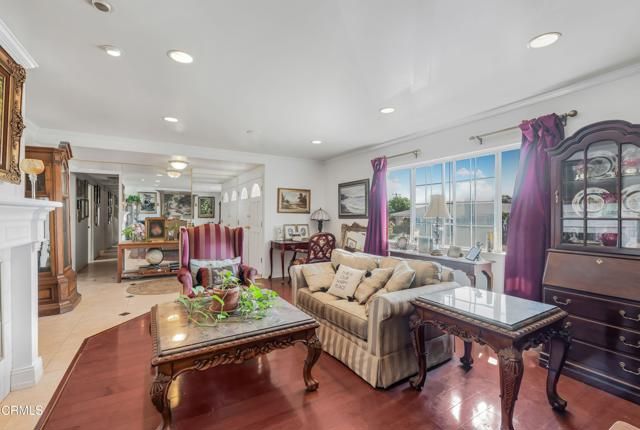 288 Byron Avenue, Ventura, CA 93003