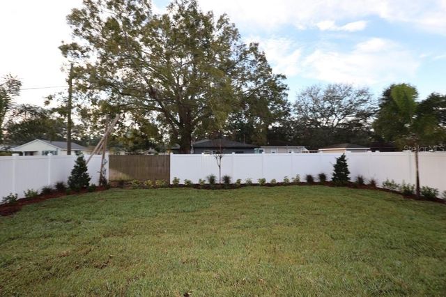 1102 W OHIO AVENUE, Tampa, FL 33603