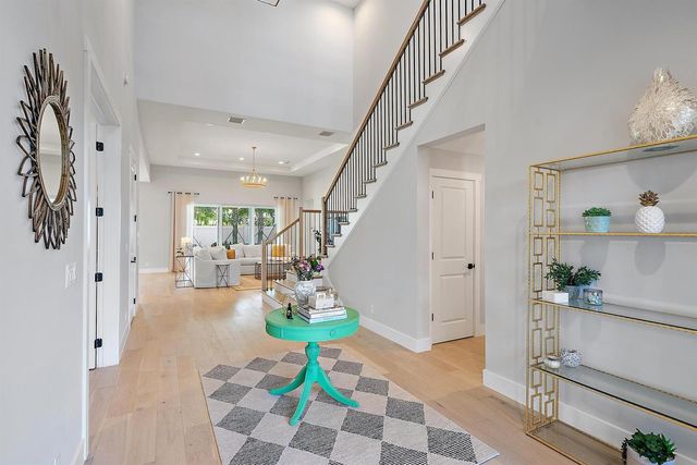 9316 Crestview Circle, Palm Beach Gardens, FL 33412