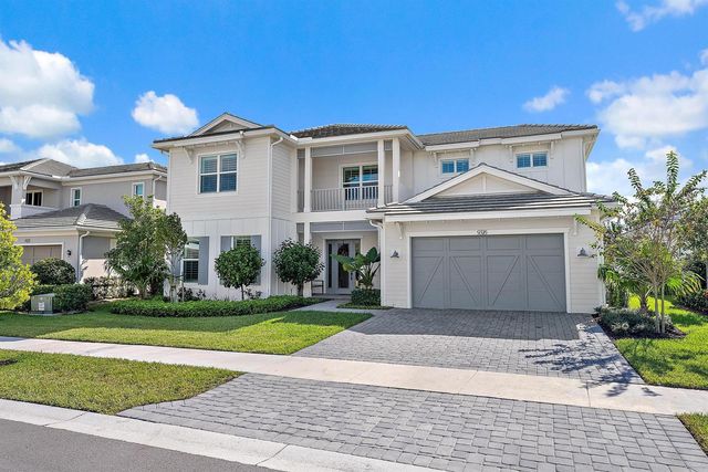 9316 Crestview Circle, Palm Beach Gardens, FL 33412