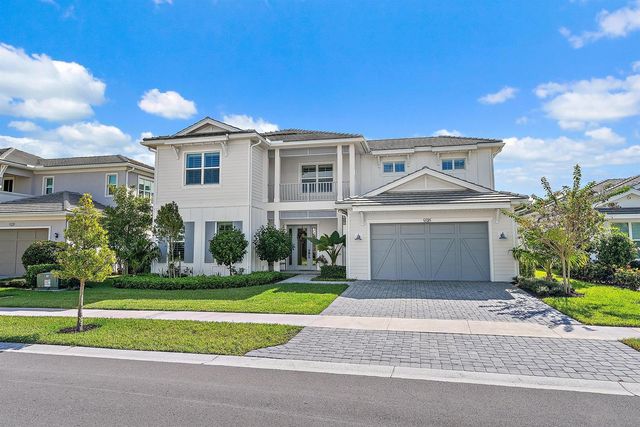 9316 Crestview Circle, Palm Beach Gardens, FL 33412