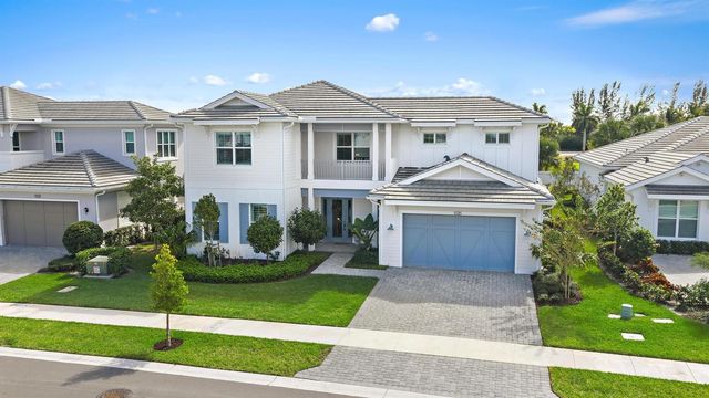 9316 Crestview Circle, Palm Beach Gardens, FL 33412