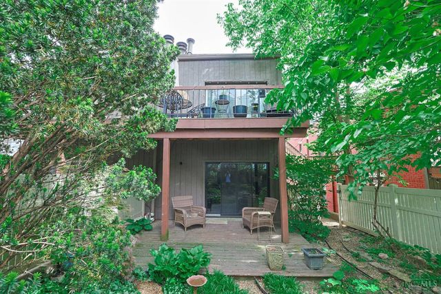 985 Paradrome Street, Cincinnati, OH 45202