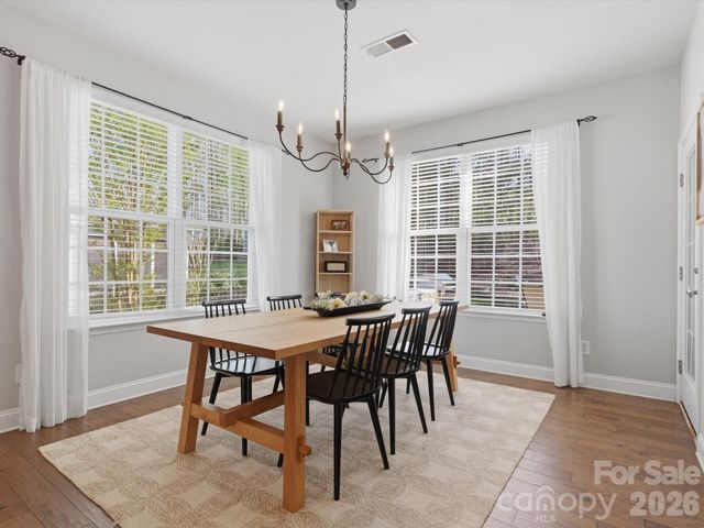 11578 Macallano Drive, Charlotte, NC 28215