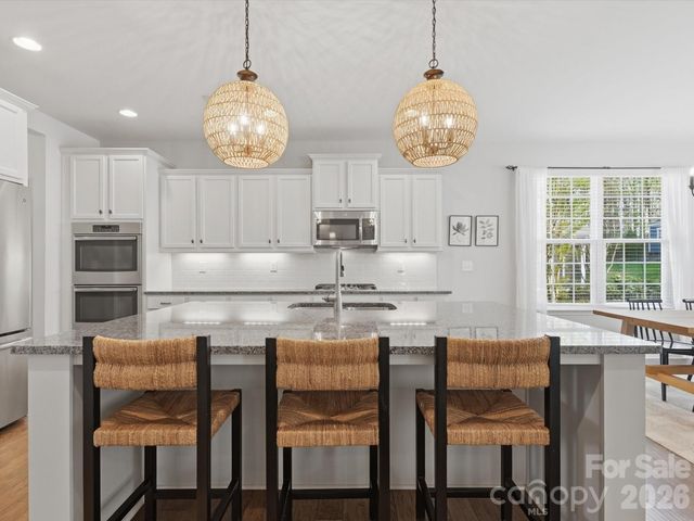 11578 Macallano Drive, Charlotte, NC 28215