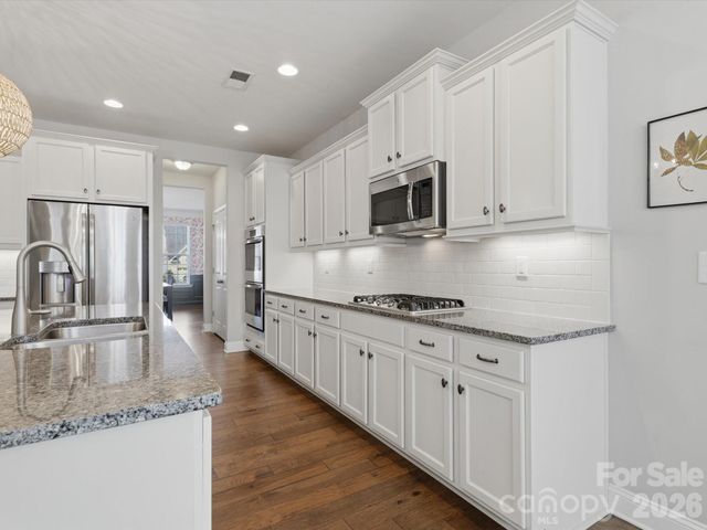 11578 Macallano Drive, Charlotte, NC 28215