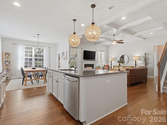 11578 Macallano Drive, Charlotte, NC 28215