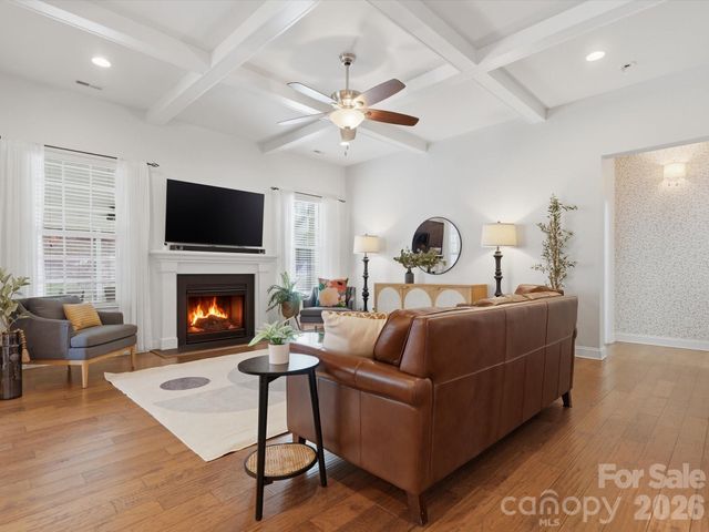 11578 Macallano Drive, Charlotte, NC 28215