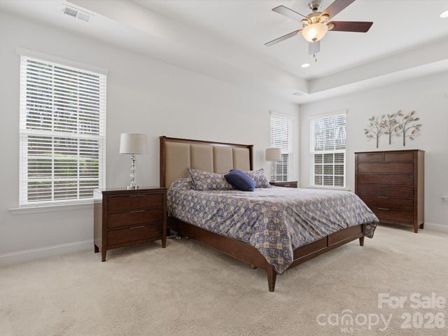 11578 Macallano Drive, Charlotte, NC 28215