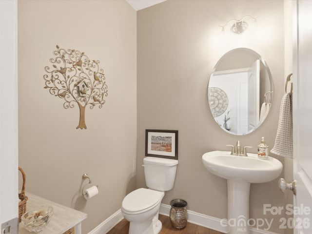 11578 Macallano Drive, Charlotte, NC 28215