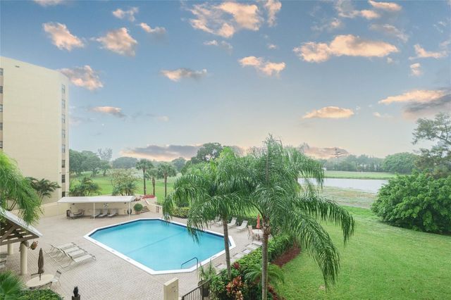 7200 Radice Court 203, Lauderhill, FL 33319