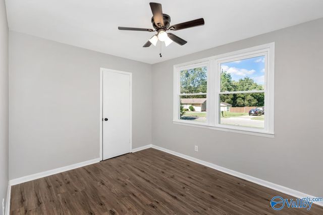 4304 Lakeview Drive, Huntsville, AL 35810