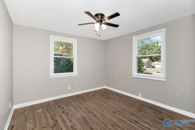 4304 Lakeview Drive, Huntsville, AL 35810