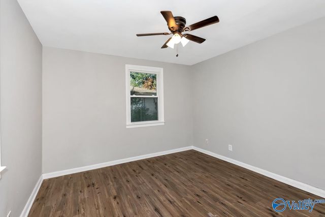 4304 Lakeview Drive, Huntsville, AL 35810