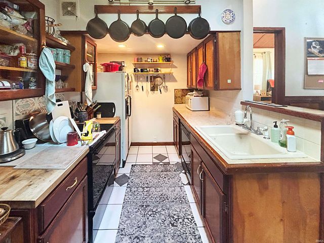 1315 W Gourley Pike, Bloomington, IN 47404