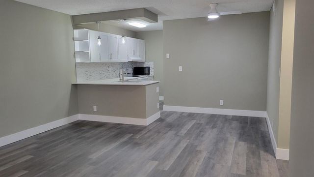 3766 N University Drive M-8, Coral Springs, FL 33065