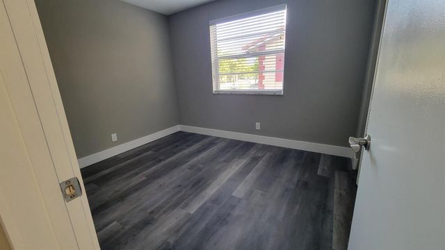 3766 N University Drive M-8, Coral Springs, FL 33065