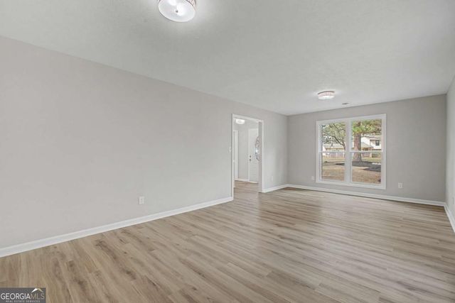 2229 Martin Way, Jonesboro, GA 30236