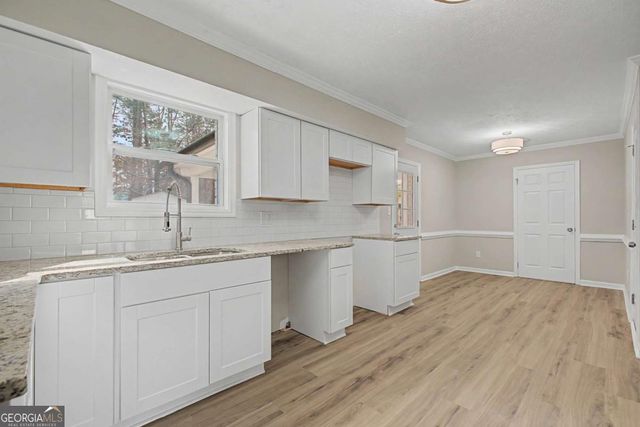 2229 Martin Way, Jonesboro, GA 30236