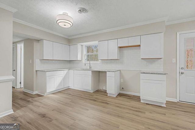 2229 Martin Way, Jonesboro, GA 30236