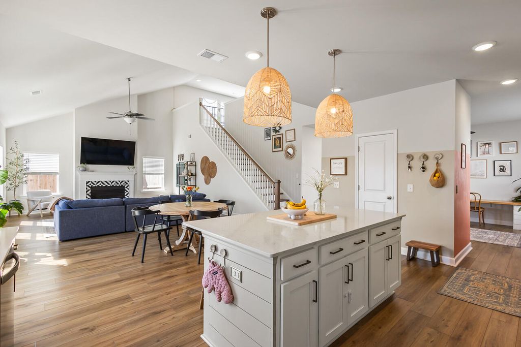 Image 10 of property listing at 249 Lucca Drive, Summerville, SC 29486