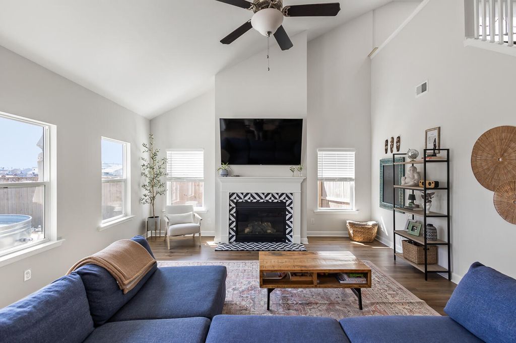 Image 13 of property listing at 249 Lucca Drive, Summerville, SC 29486