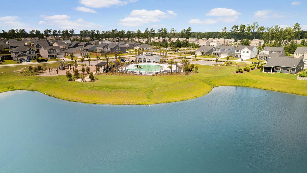 Image 38 of property listing at 249 Lucca Drive, Summerville, SC 29486