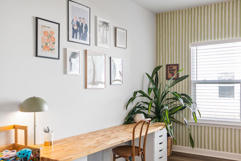 Image 5 of property listing at 249 Lucca Drive, Summerville, SC 29486