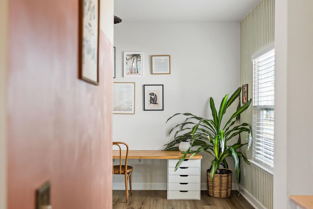 Image 6 of property listing at 249 Lucca Drive, Summerville, SC 29486