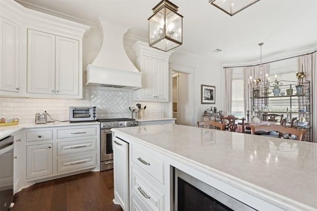 1207 Saint Andrew Ln Lane, Lake Charles, LA 70601