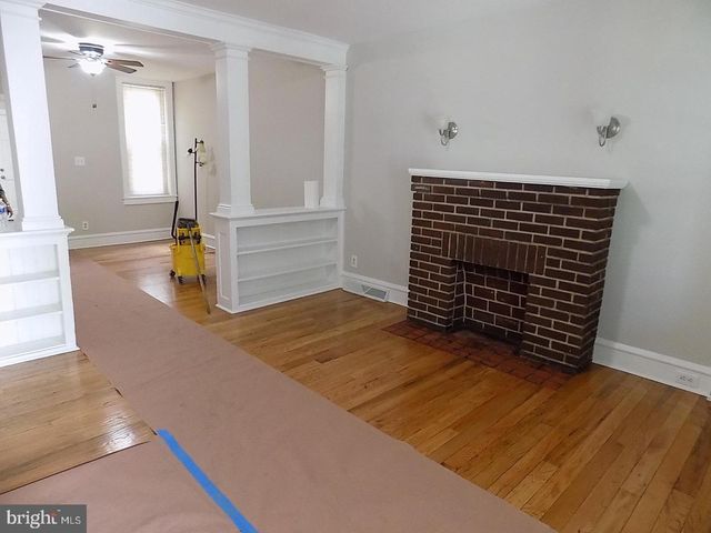 1704 WOODLYNNE AVE, Oaklyn, NJ 08107