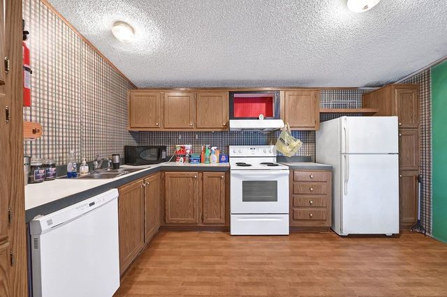 5353 County Road 154, Alvin, TX 77511