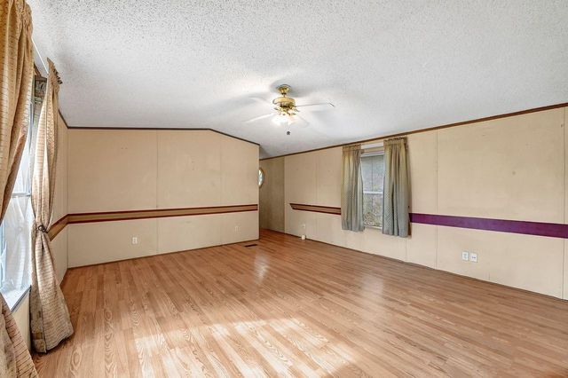 5353 County Road 154, Alvin, TX 77511