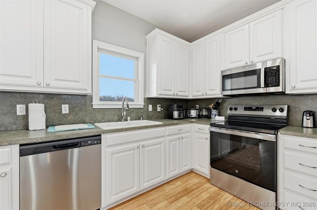 5856 S Highway 377, Kingston, OK 73439