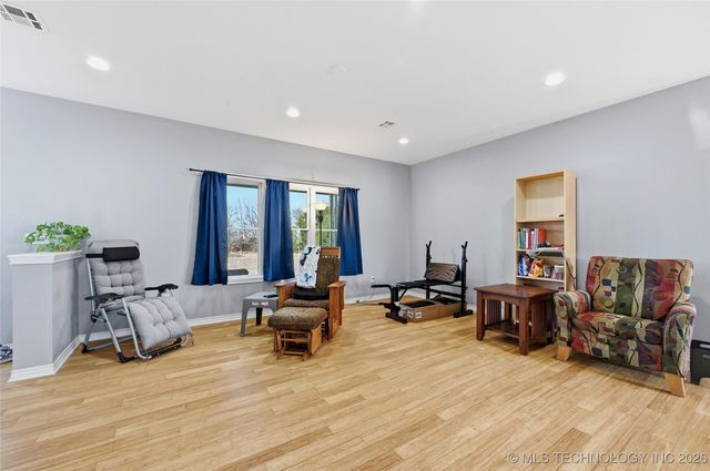 5856 S Highway 377, Kingston, OK 73439