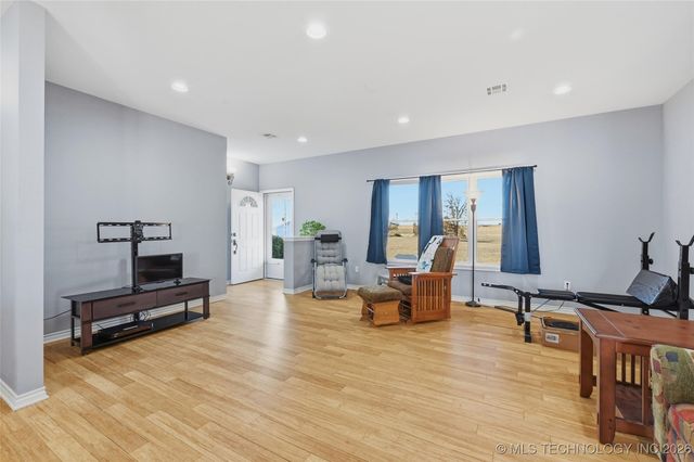 5856 S Highway 377, Kingston, OK 73439