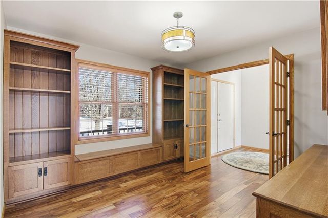 2021 High Point Drive, Altoona, WI 54720