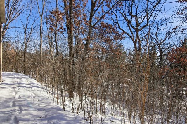 2021 High Point Drive, Altoona, WI 54720