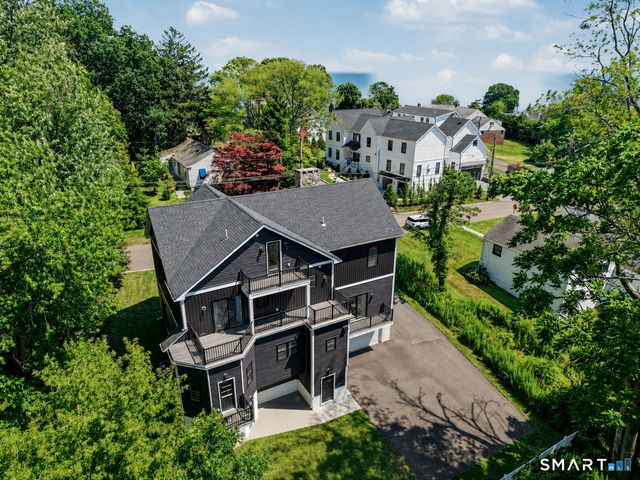 125 Ridgewood Drive, Milford, CT 06460