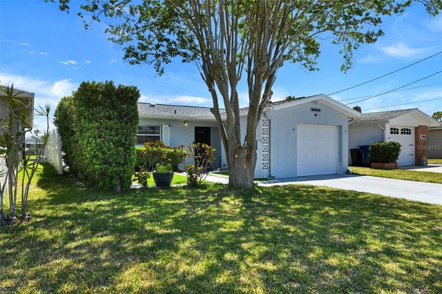 5106 BLUE HERON DRIVE, New Port Richey, FL 34652
